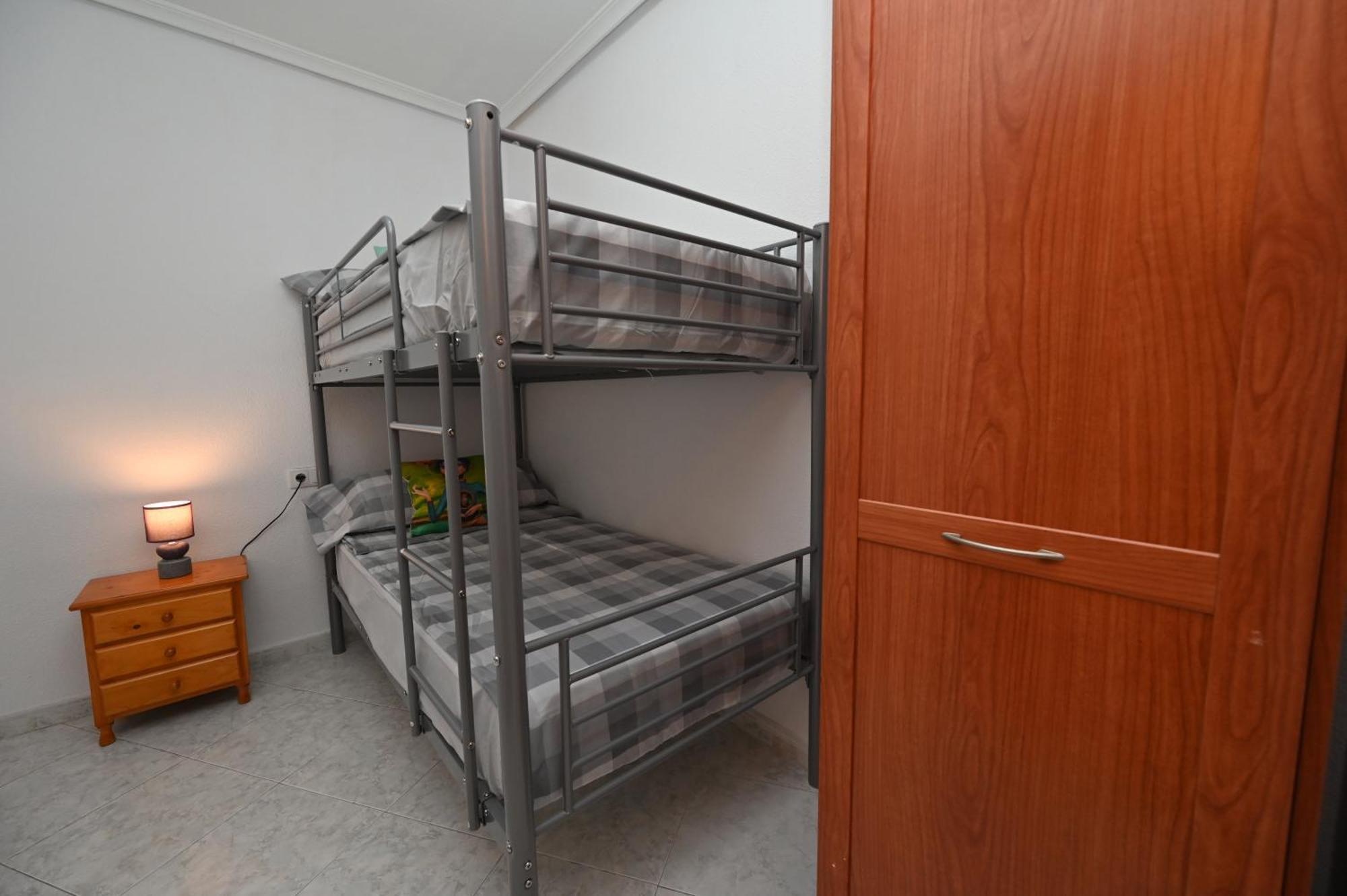 Apartamento En Torrevieja Alicante Kültér fotó